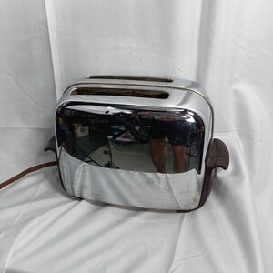 Vintage Toastmaster MCM 2-Slice Toaster Chrome Bakelite Handles USA MCM Parts